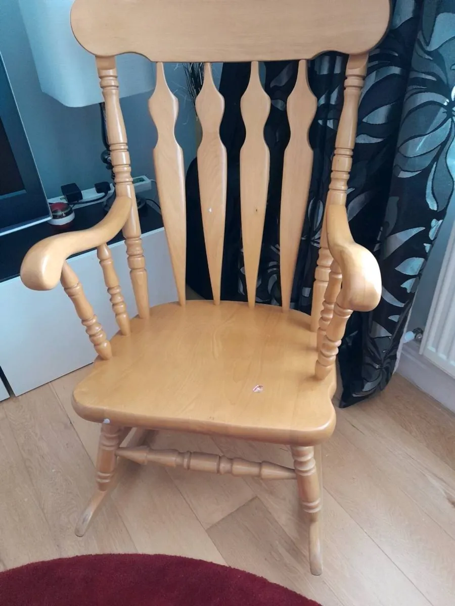 Rocking  chair - Image 1