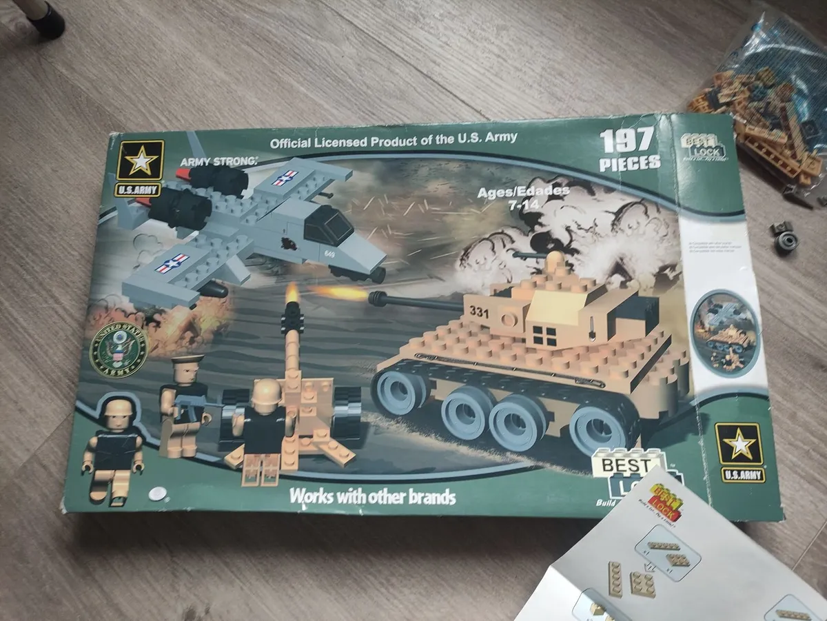 Army blocks new pls read desc - Image 1