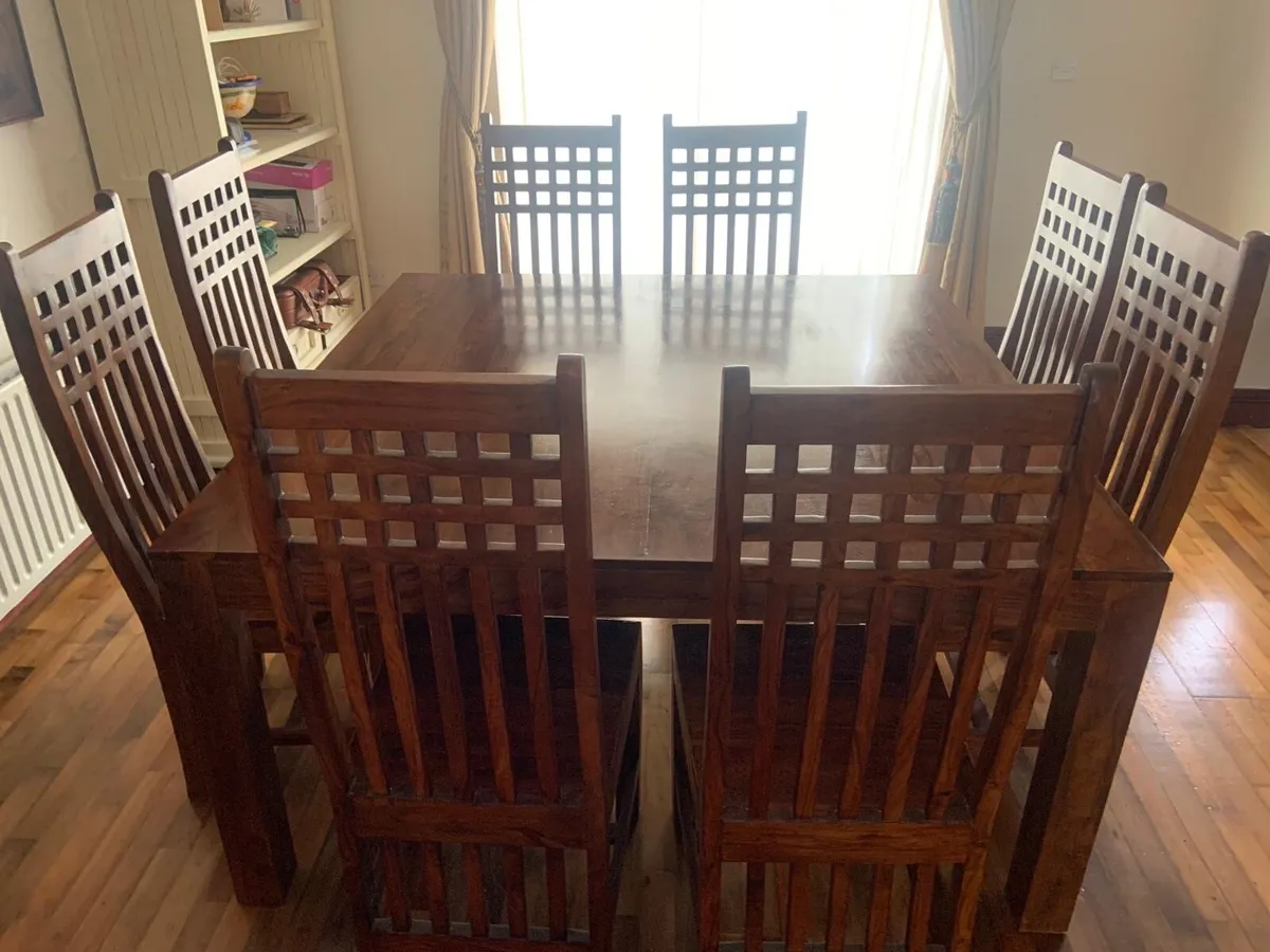 Dining Room Table & 8 Chairs with Matching Mirror - Image 1