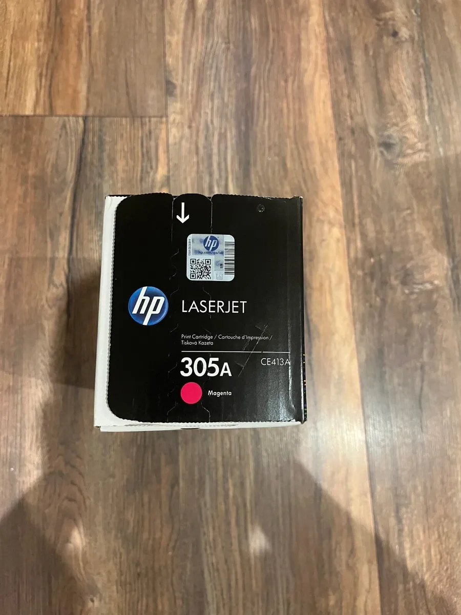 HP CE413A Magenta Ink Toner - Image 1