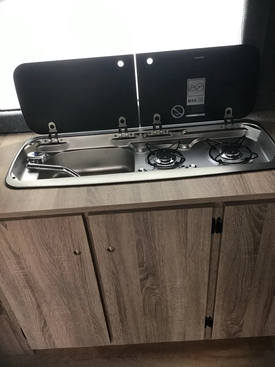 Renault Master Campervan - Image 4