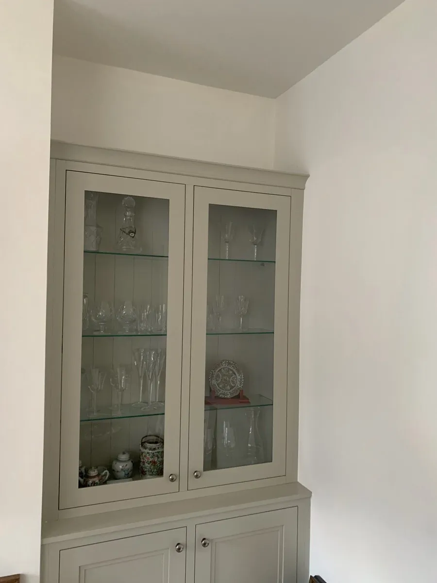 Display Cabinets - Image 3
