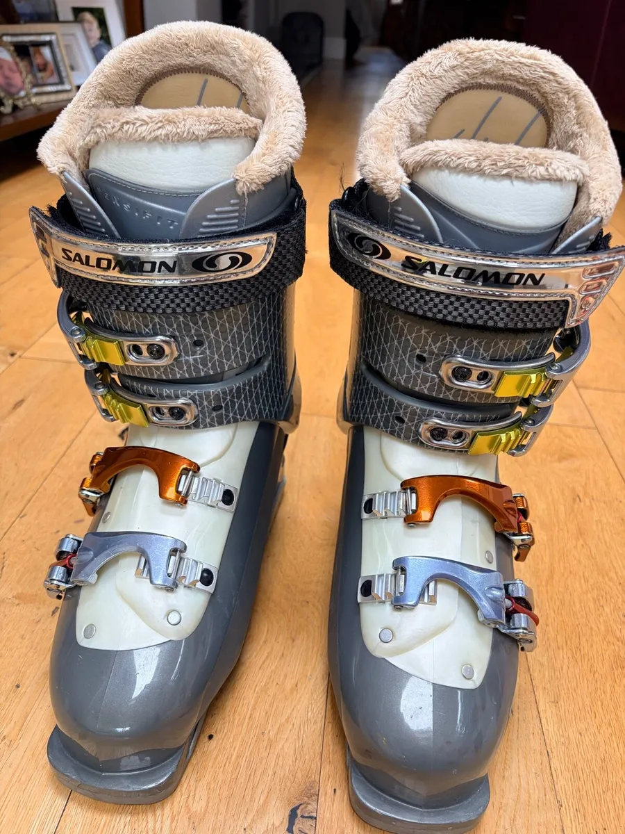 Ski Boots Womens - Image 1