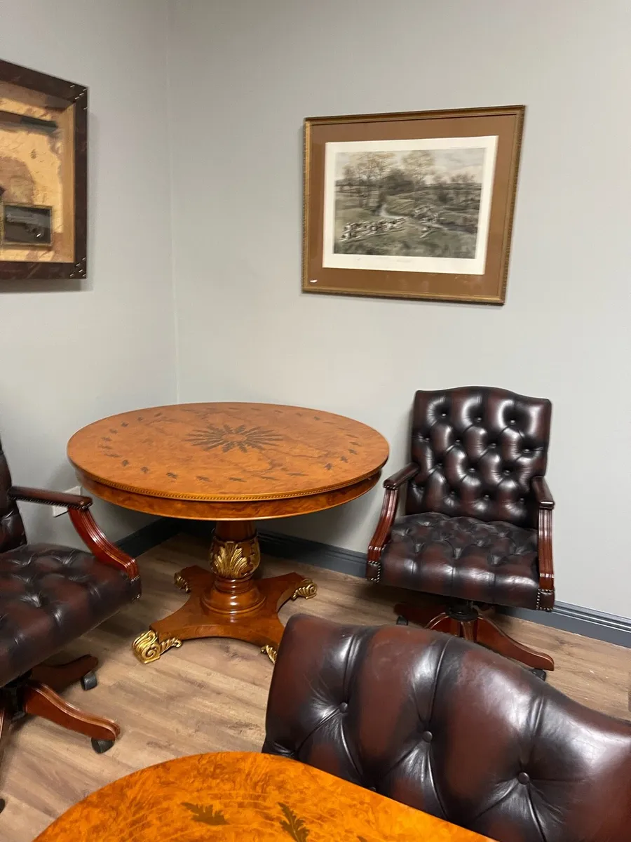 Full leather captains office chair - Image 1