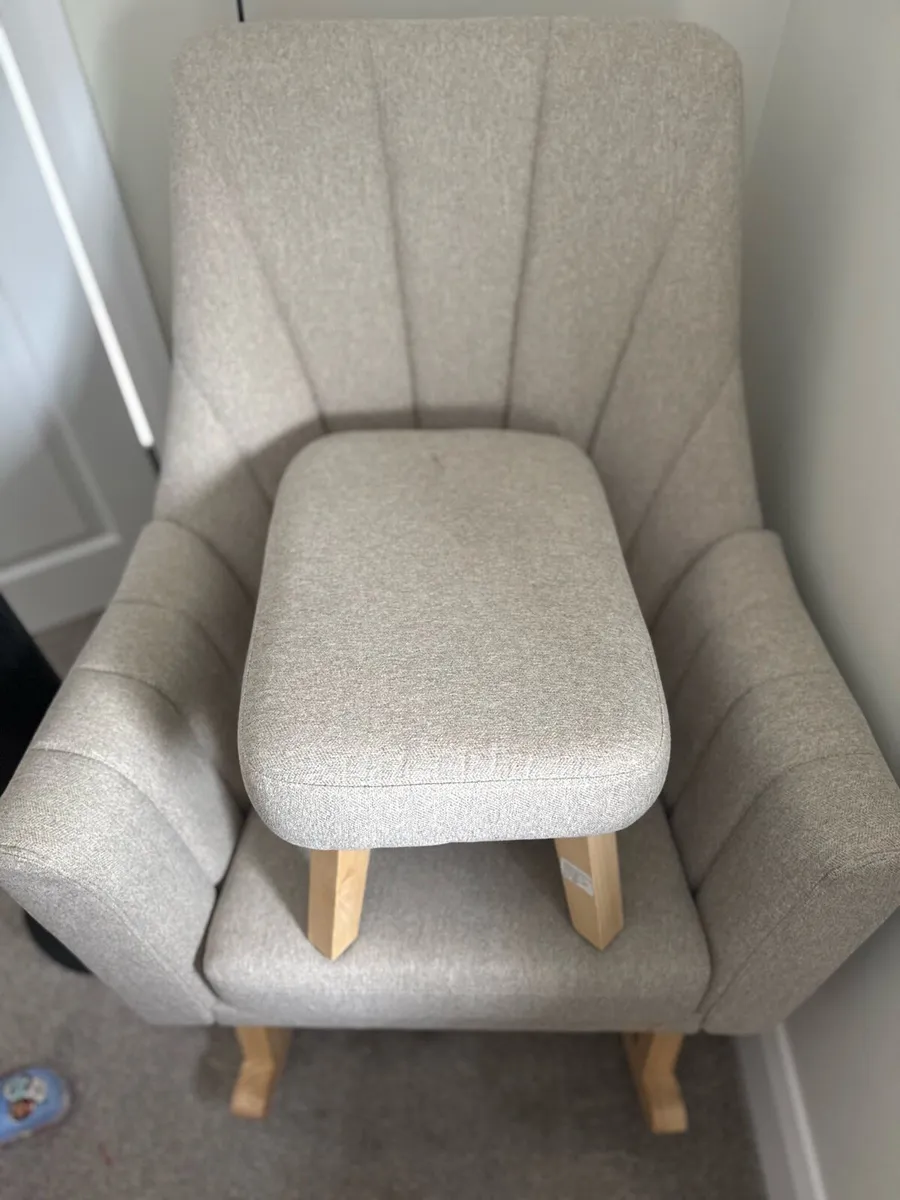 Rocking chair - Image 2
