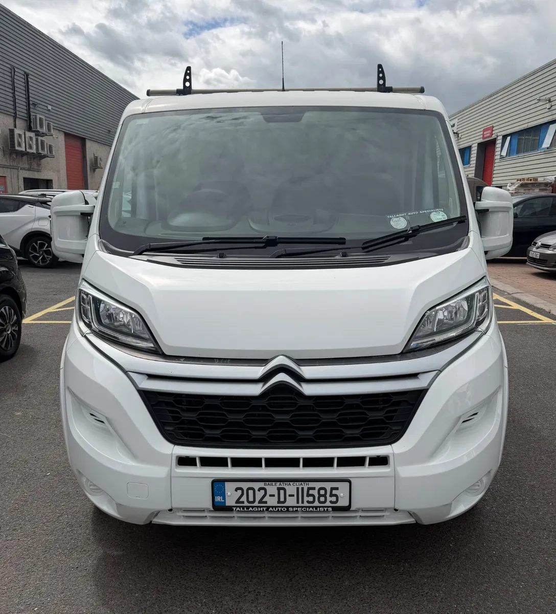 2020 Citroen Relay MWB Only 68,000Km - Image 2