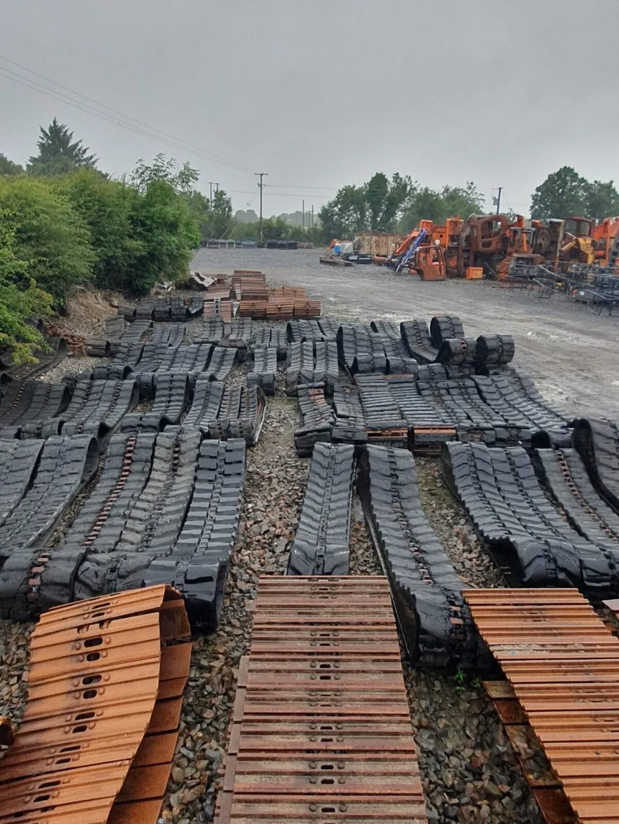 Selection of rubber tracks