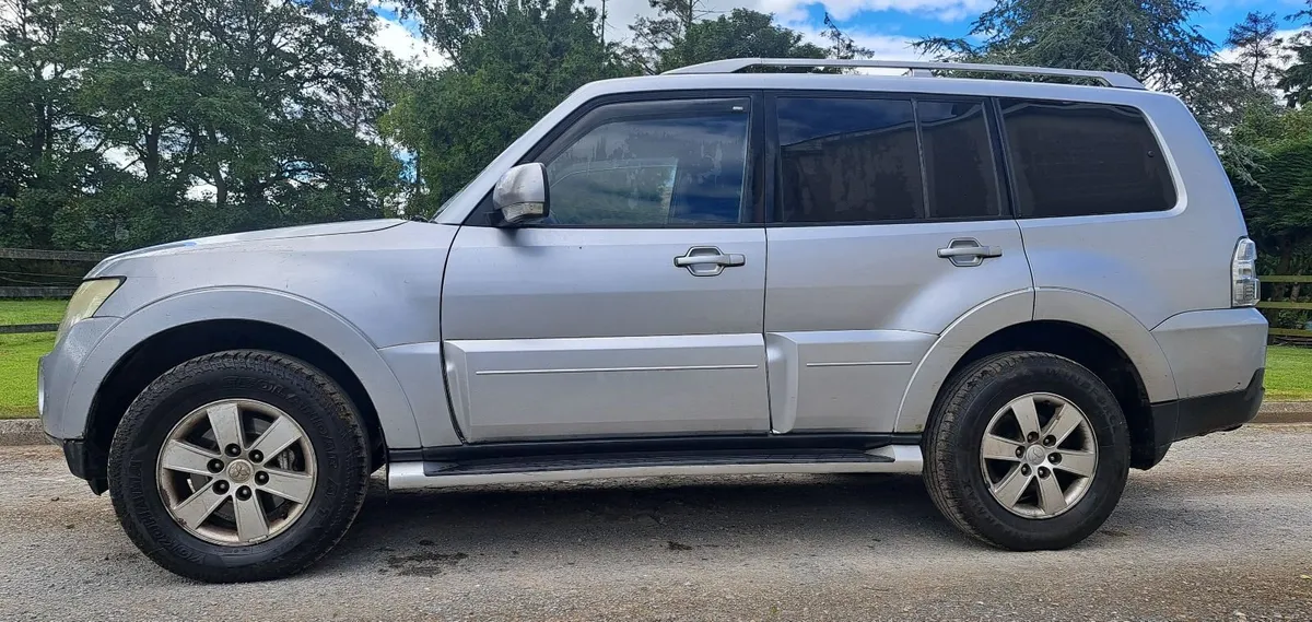 Mitsubishi Pajero 2007 - Image 3