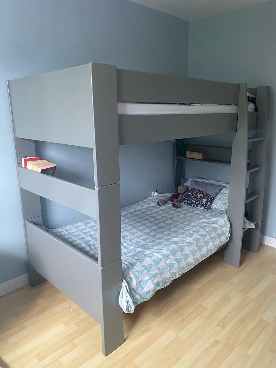Bunk bed - Image 1