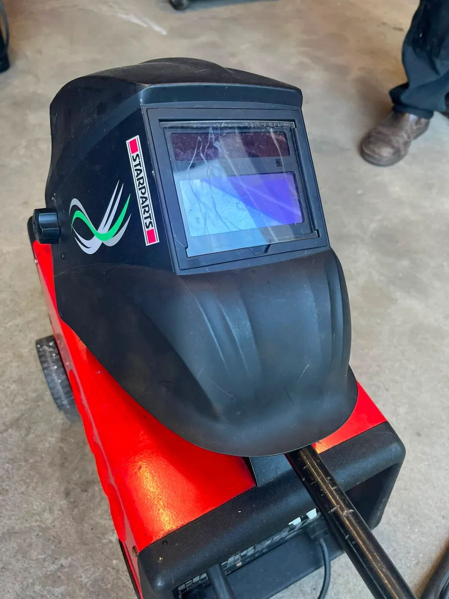 Mig welder - Image 1