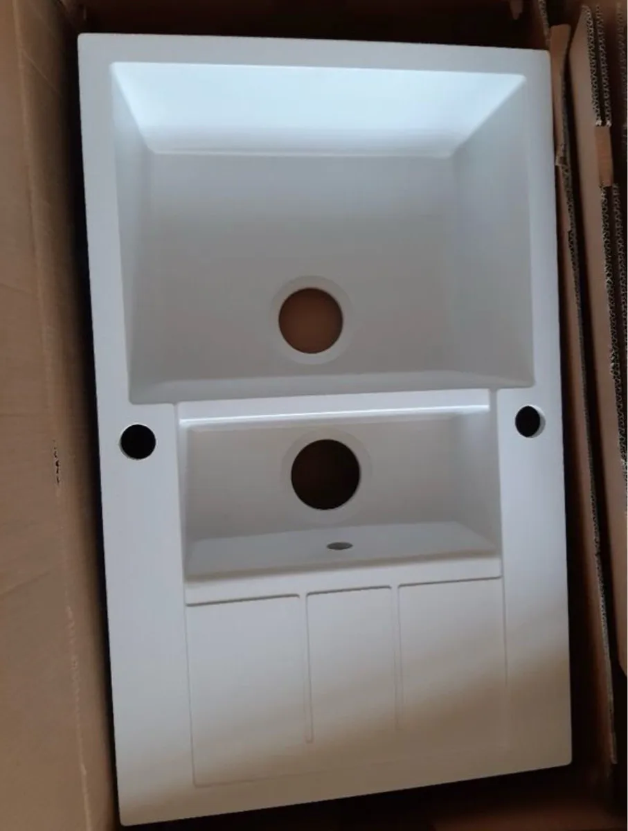 Brand new composite sink - Image 3