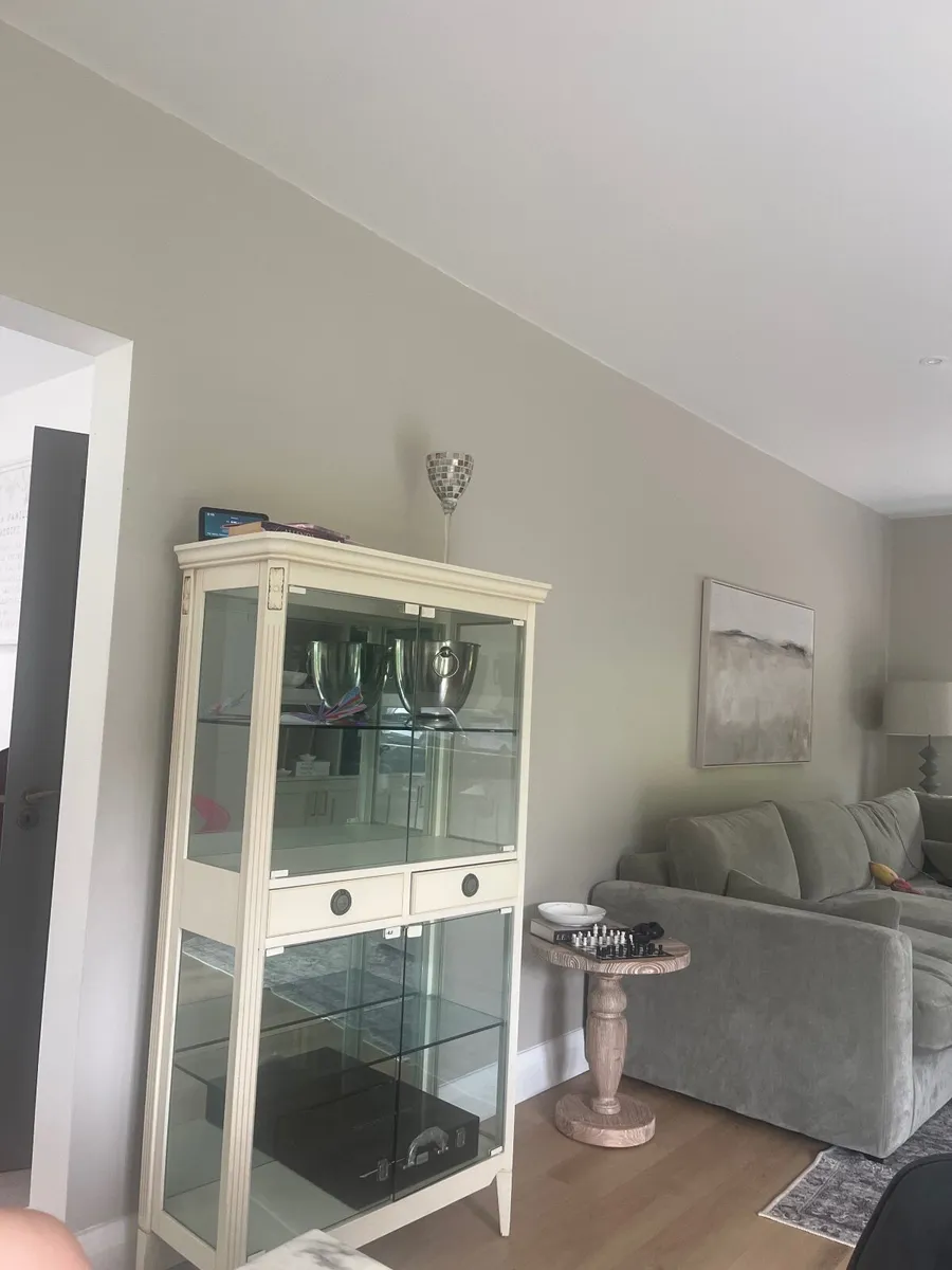 Elegant cream glass display cabinet / bar idea - Image 1