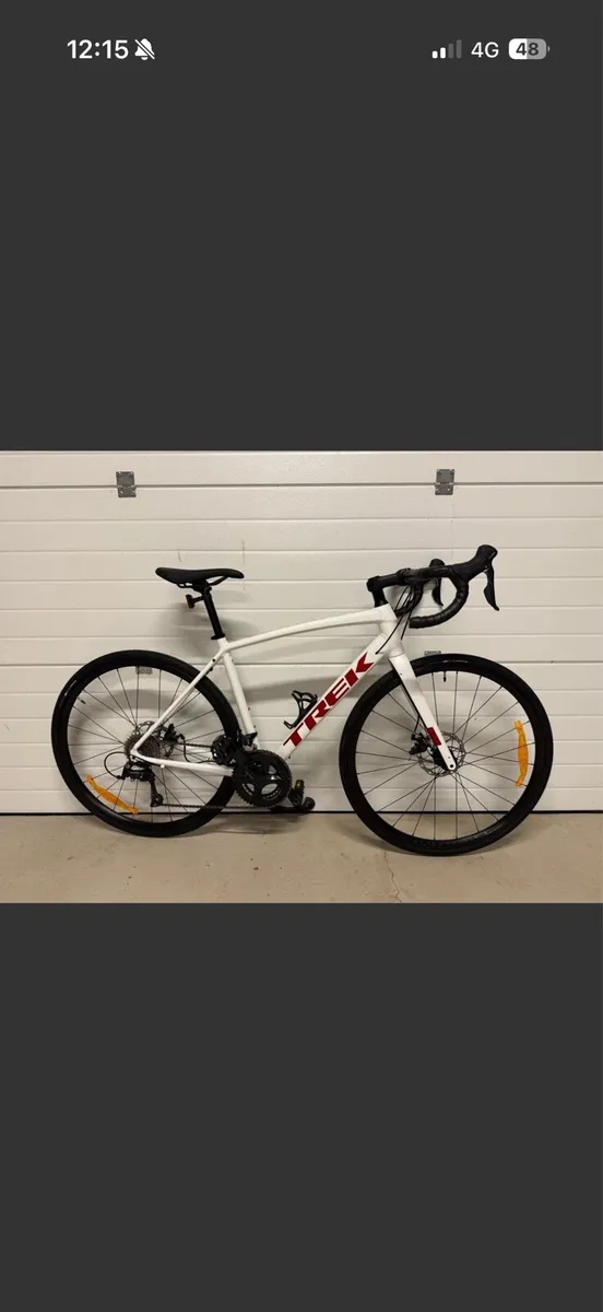 < Big PRICE CUT!!! TREK DOMANE AL3 - Image 1