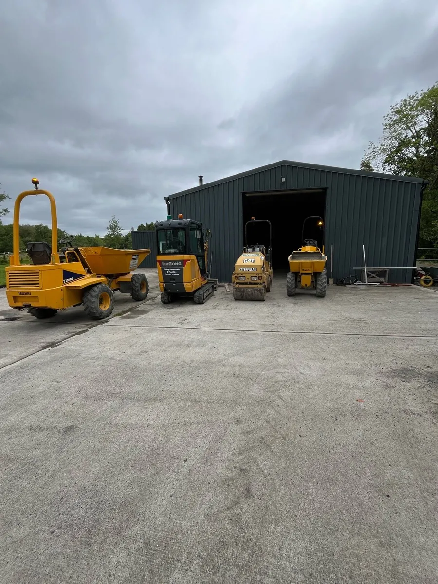 Self drive hire diggers / dumpers - Image 1