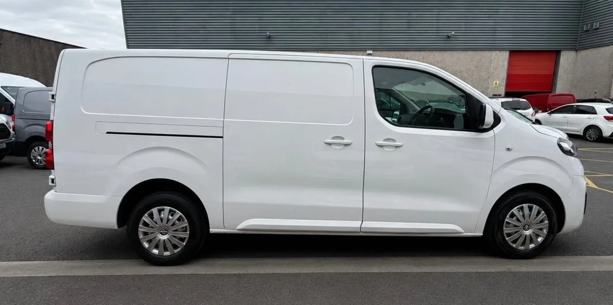 2022 Opel Vivaro Long Wheel Base 74,000Km - Image 3