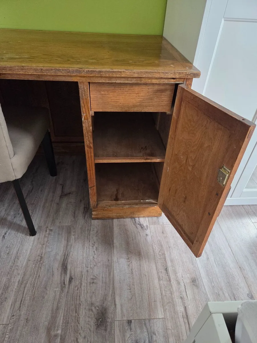desk - Image 2