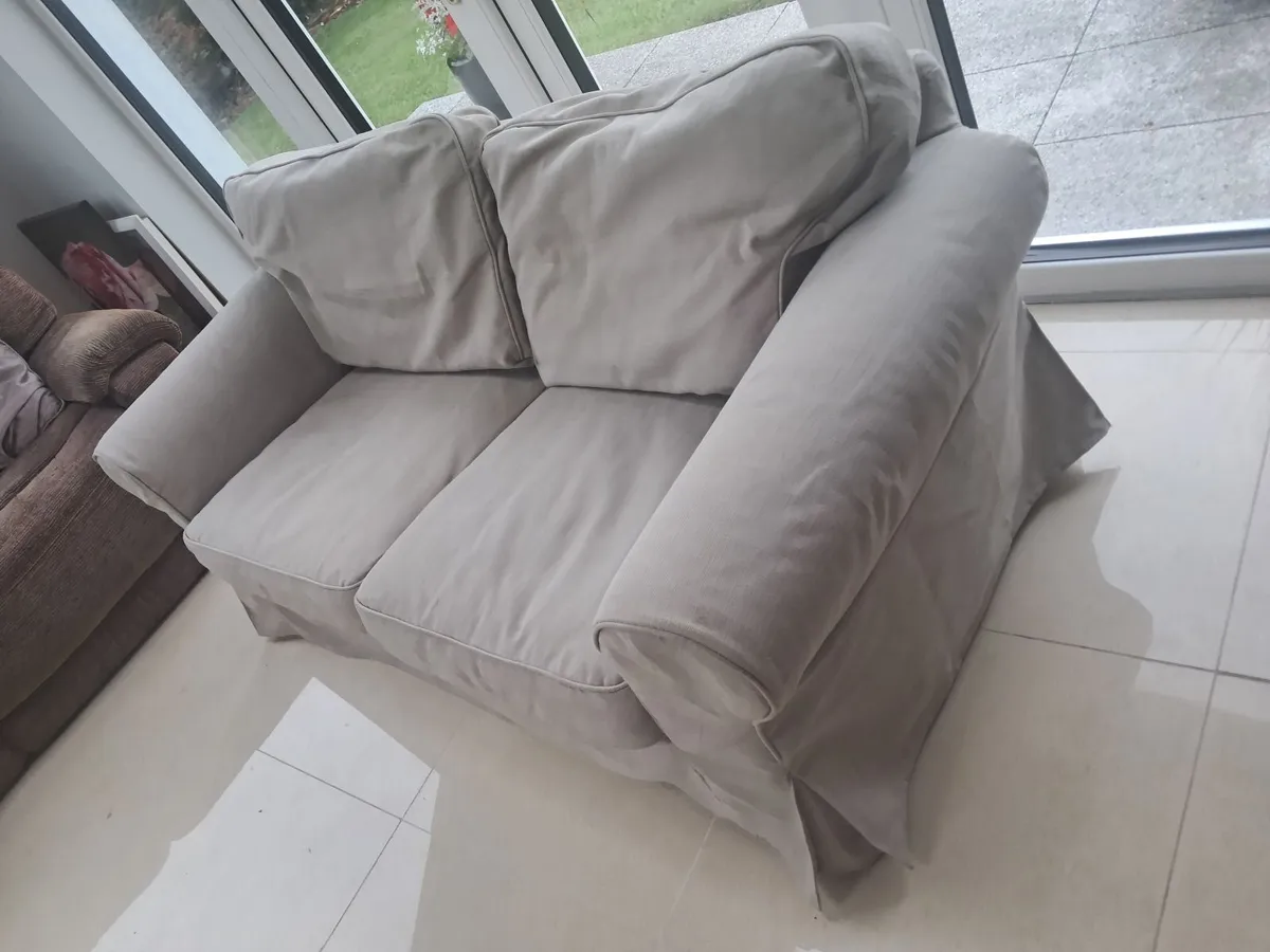 Couch 2 Seater - Image 4