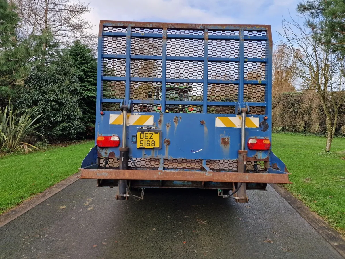Chieftain midi low loader trailer HGV spec - Image 3