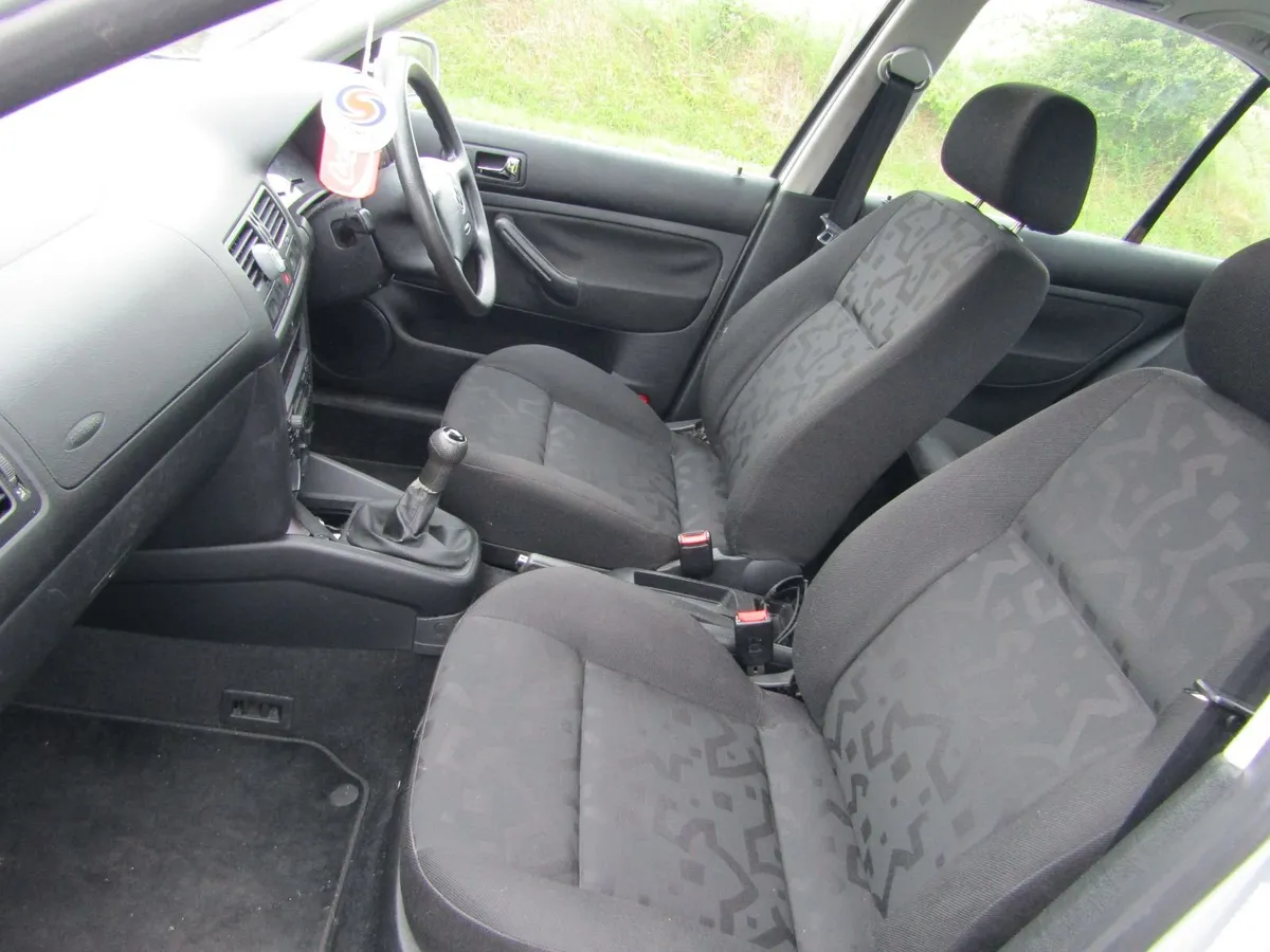 Volkswagen Bora 1999 - Image 3