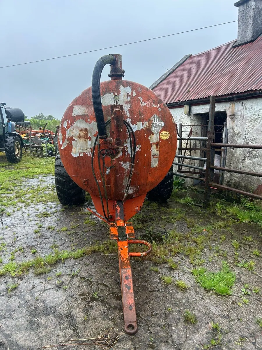 Abbey tanker for breaking - Image 2