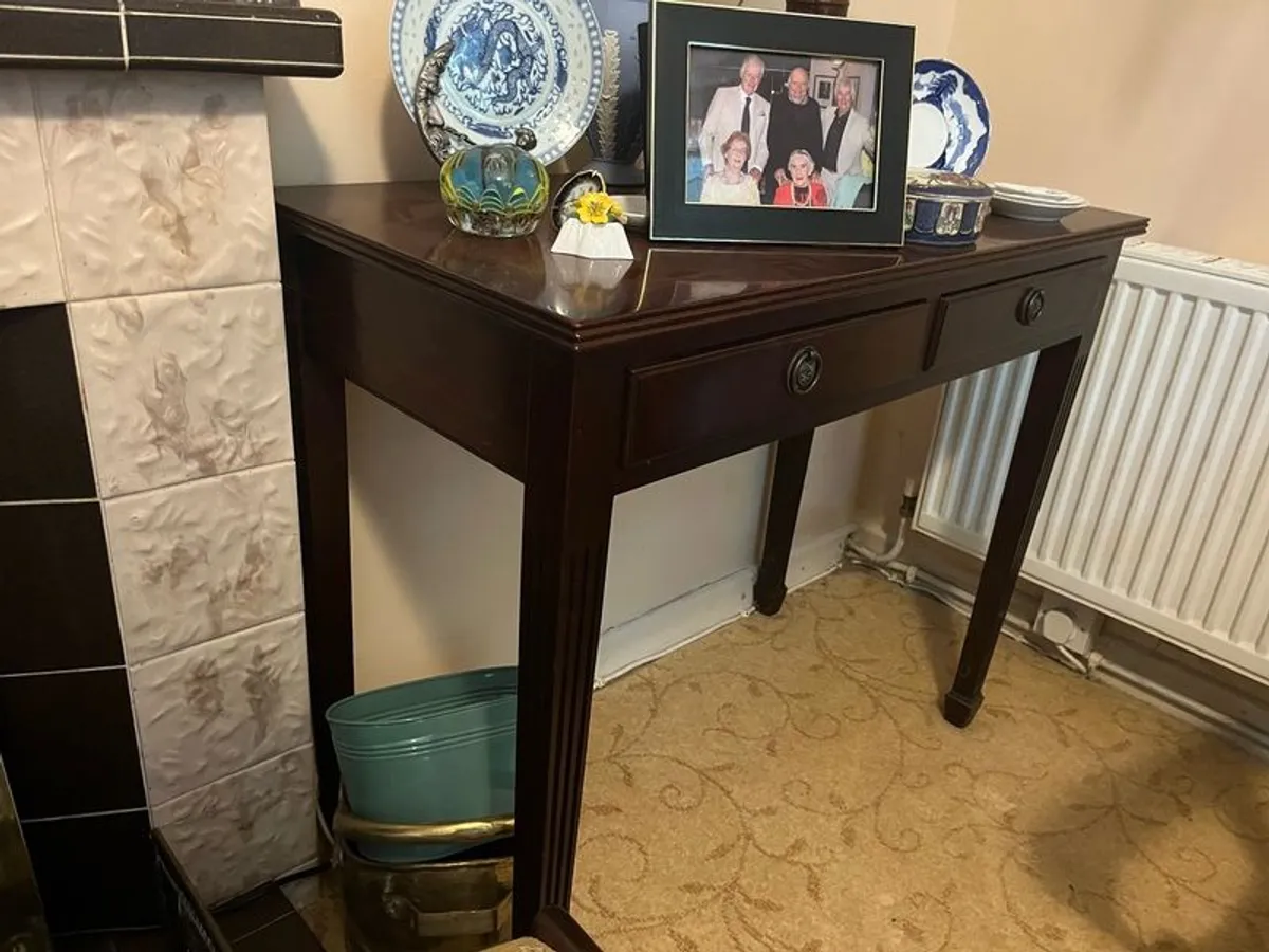 antique Mahogony table - Image 2
