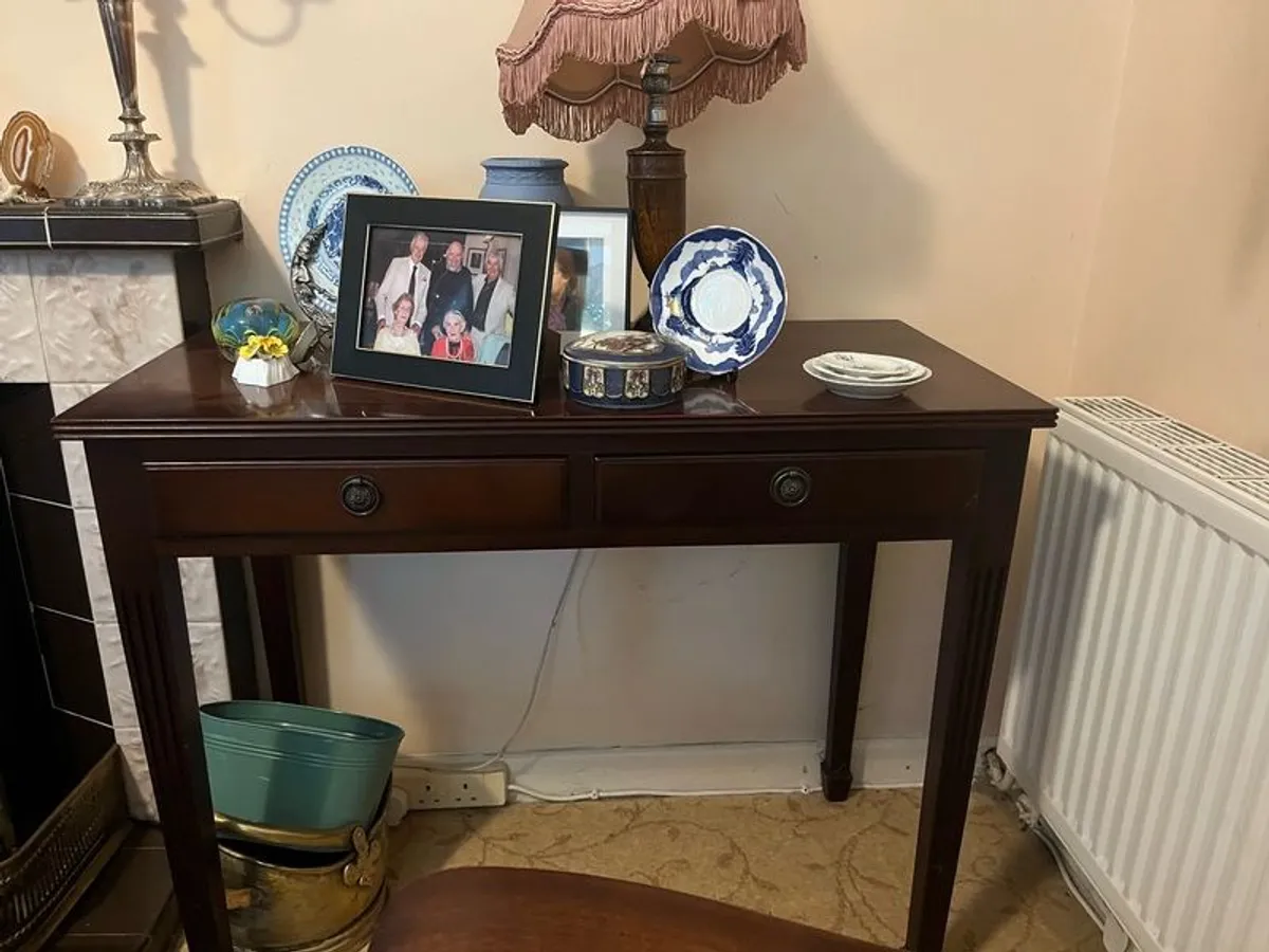 antique Mahogony table - Image 3