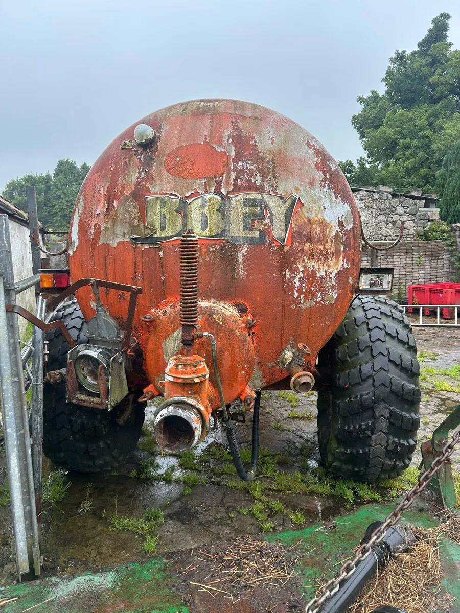 Abbey tanker for breaking - Image 4
