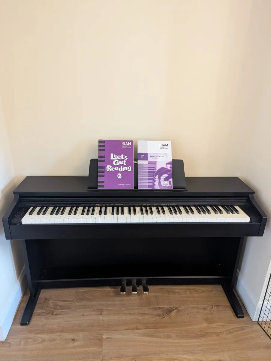 Full size electric piano - Image 1