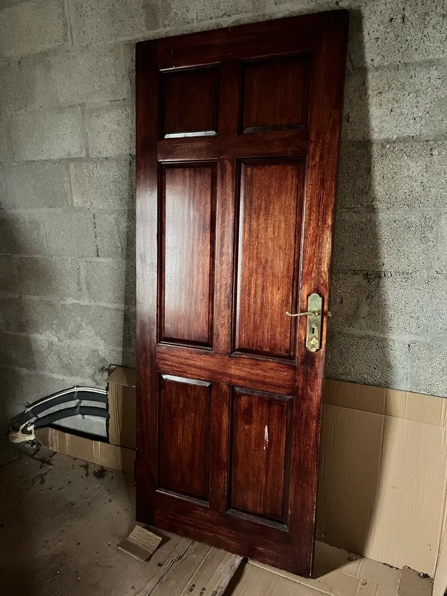 Solid wood internal doors - Image 1