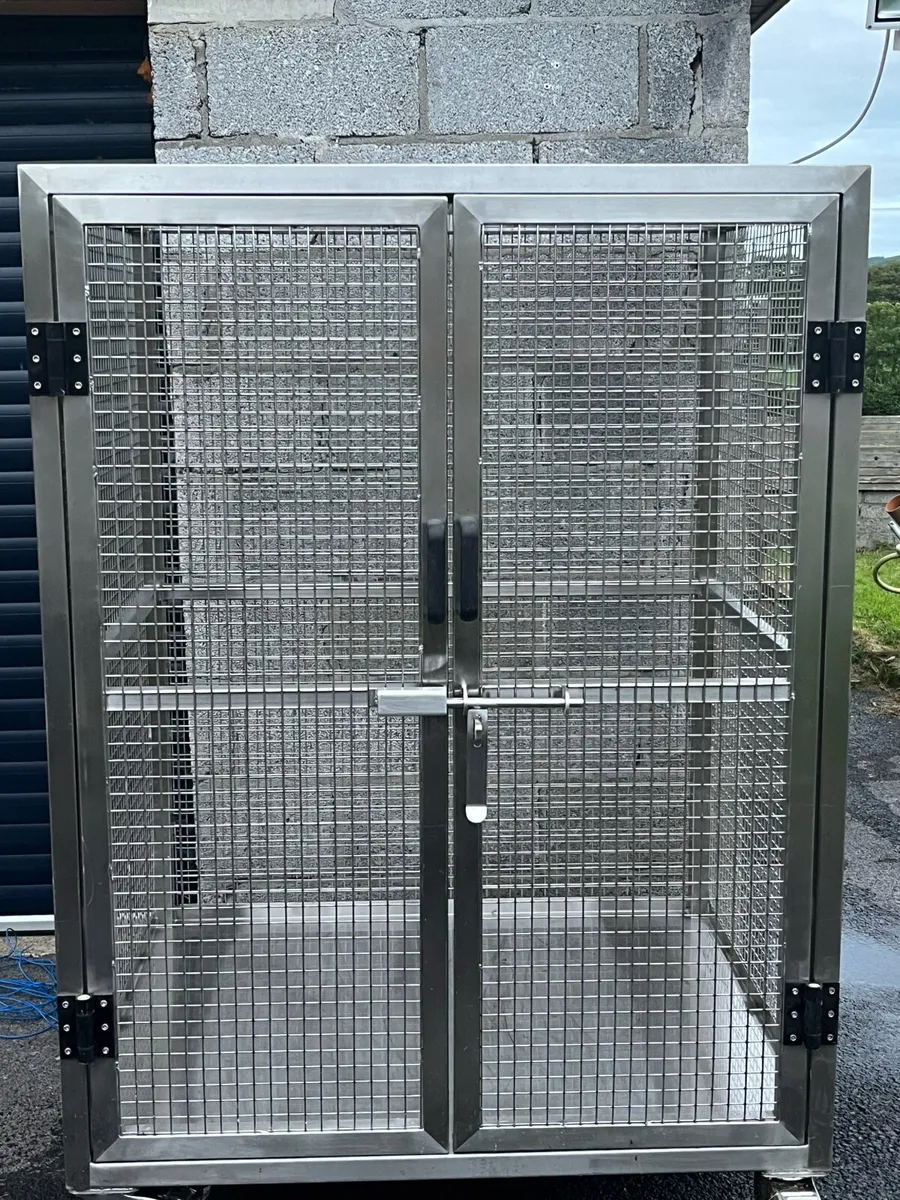 Stainless Steel Cage - Image 1