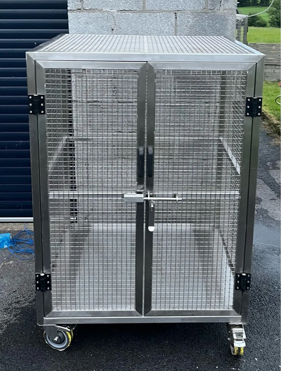 Stainless Steel Cage - Image 2