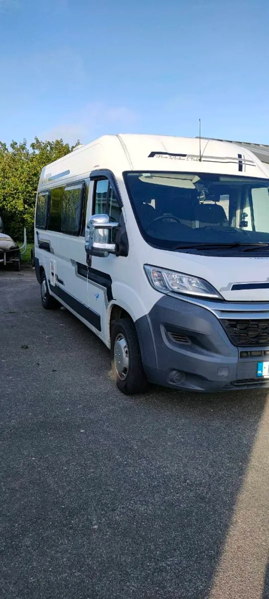 Motorhome 2017 - Image 1