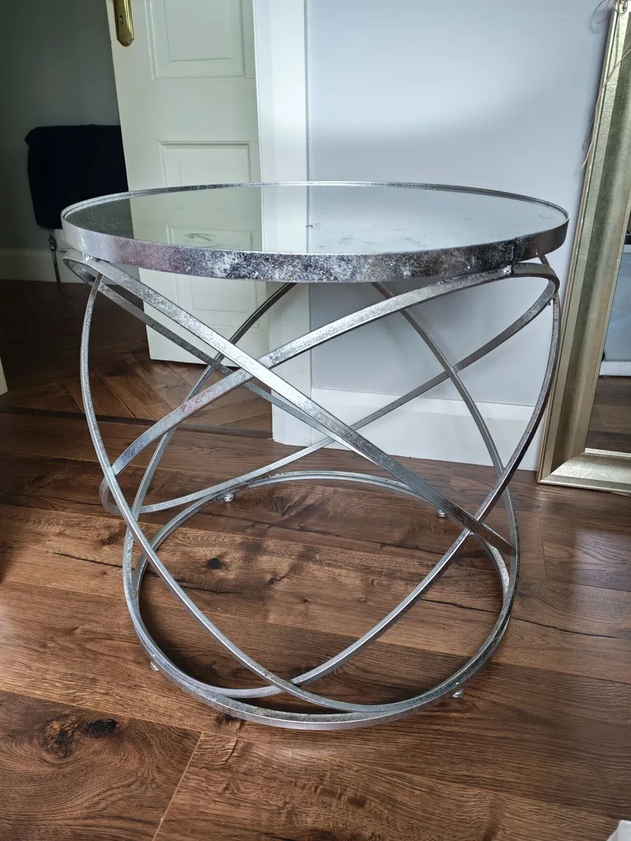 Coffee table like new - Image 1