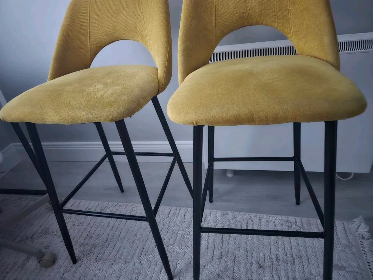 Bar stool set of 2, modern design - Image 2