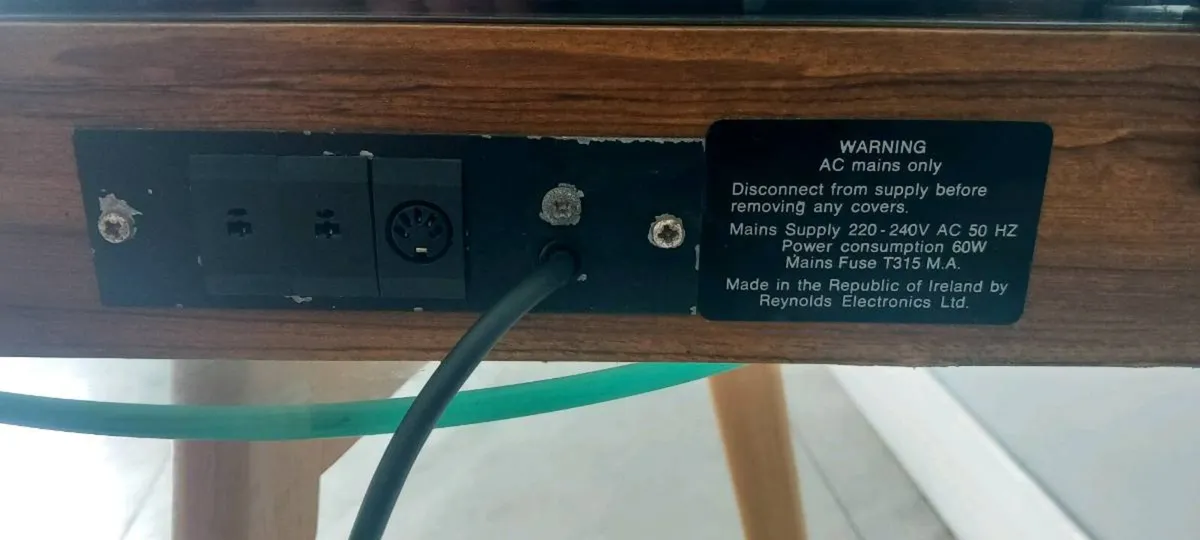 Reynolds RS90  record  player - Image 4