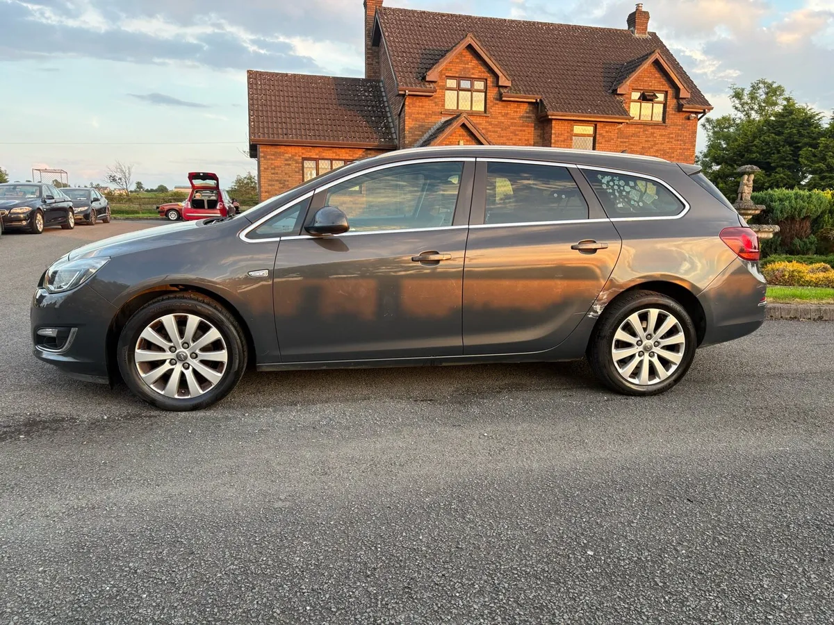 2015 Opel Astra Diesel Tourer.Driving Perfect - Image 4