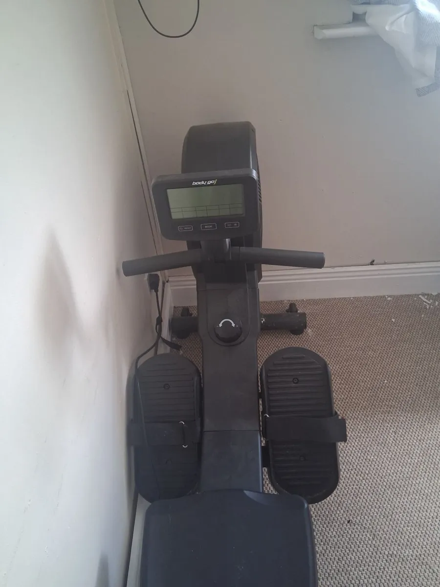 Rowing machine - Image 3