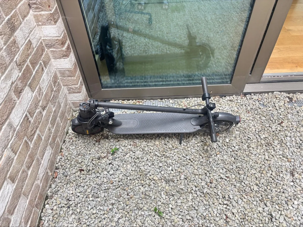 Xiaomi E-Scooter - Image 3