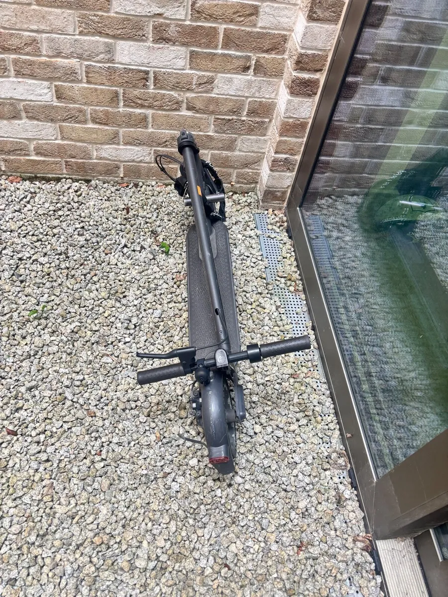 Xiaomi E-Scooter - Image 4