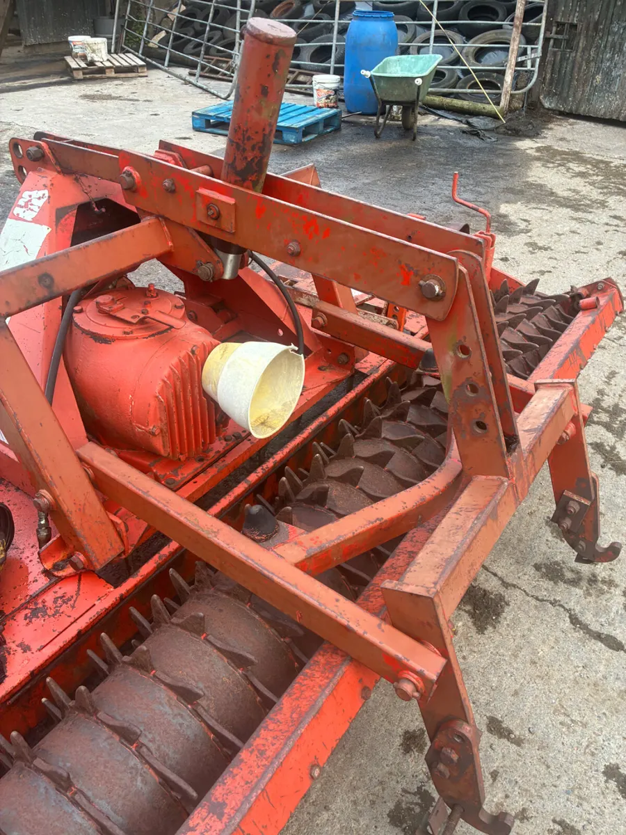 Kuhn HR. 300. 3m power harrow - Image 4