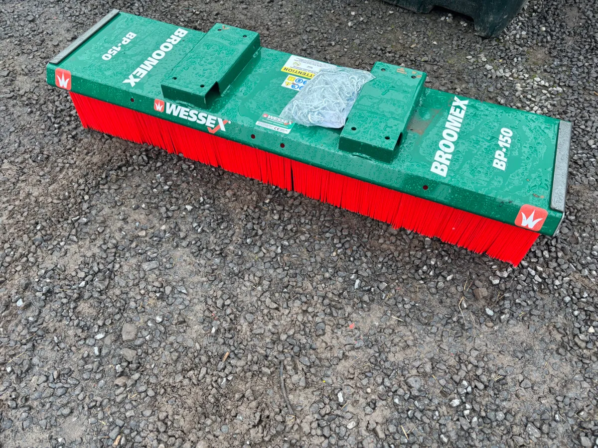 Wessex broomex 1.5 metre brush - Image 3