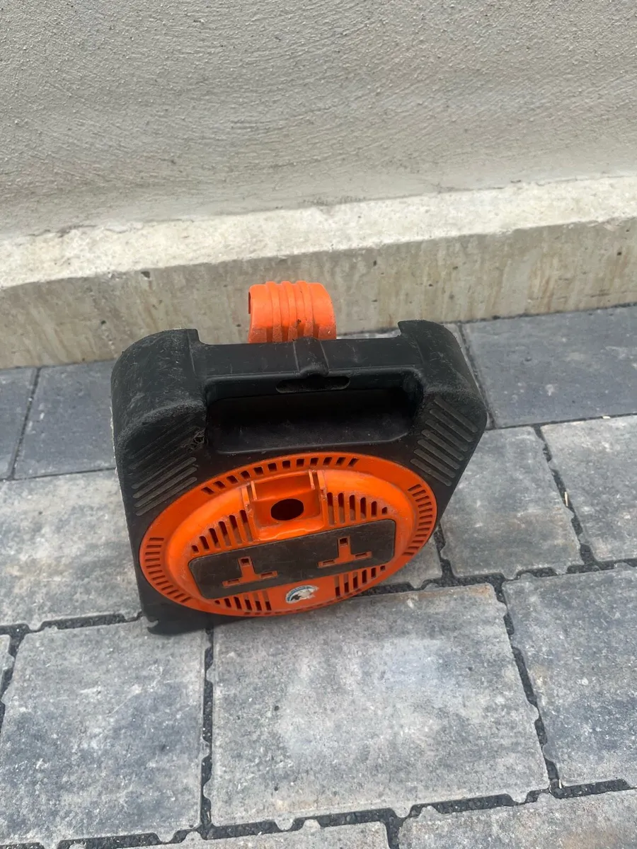 Extension Lead. Twin socket. 10 meters length. €10 - Image 3