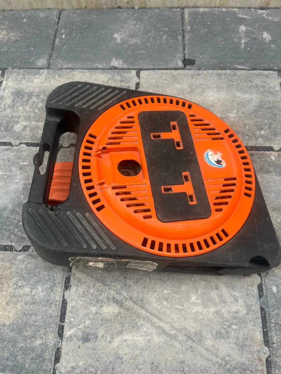 Extension Lead. Twin socket. 10 meters length. €10 - Image 1