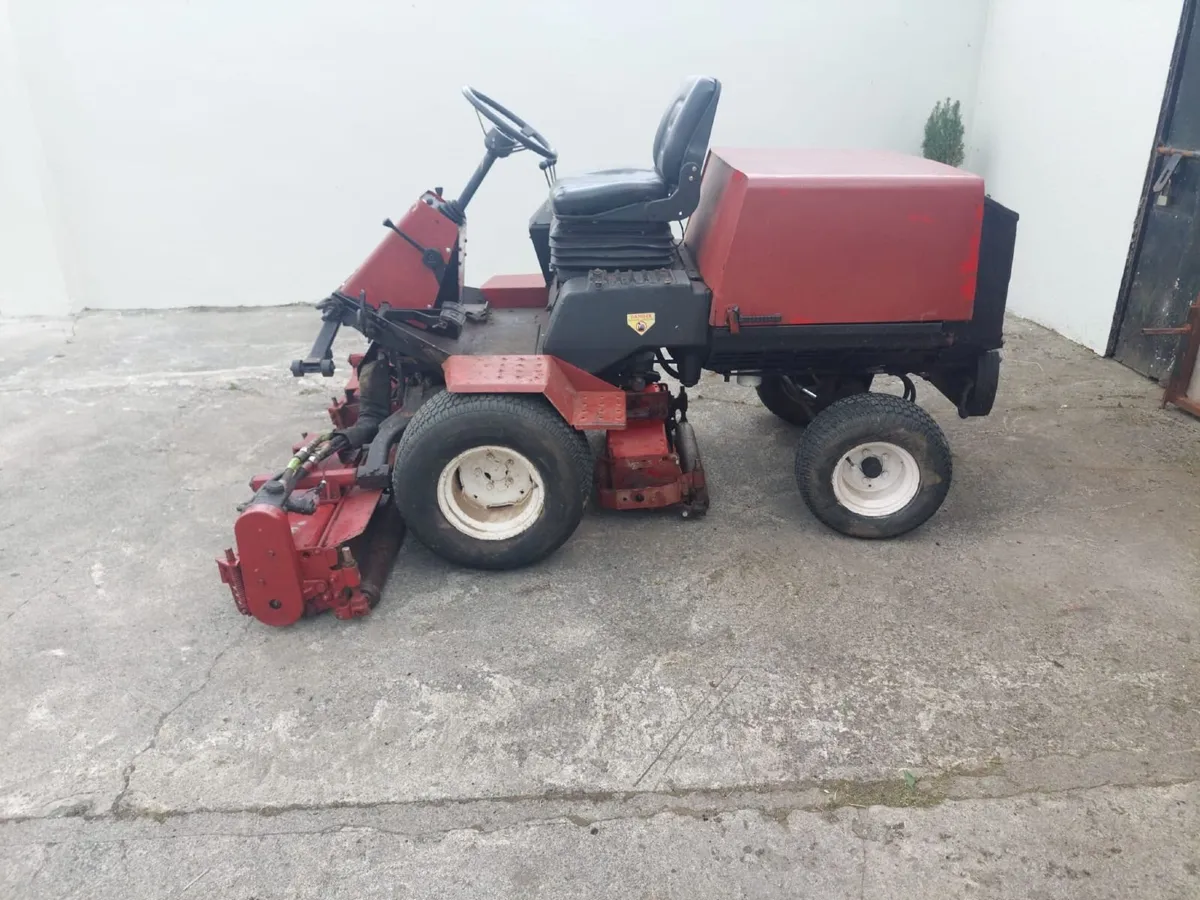 Toro Diesel Ride On Lawnmower - Image 3