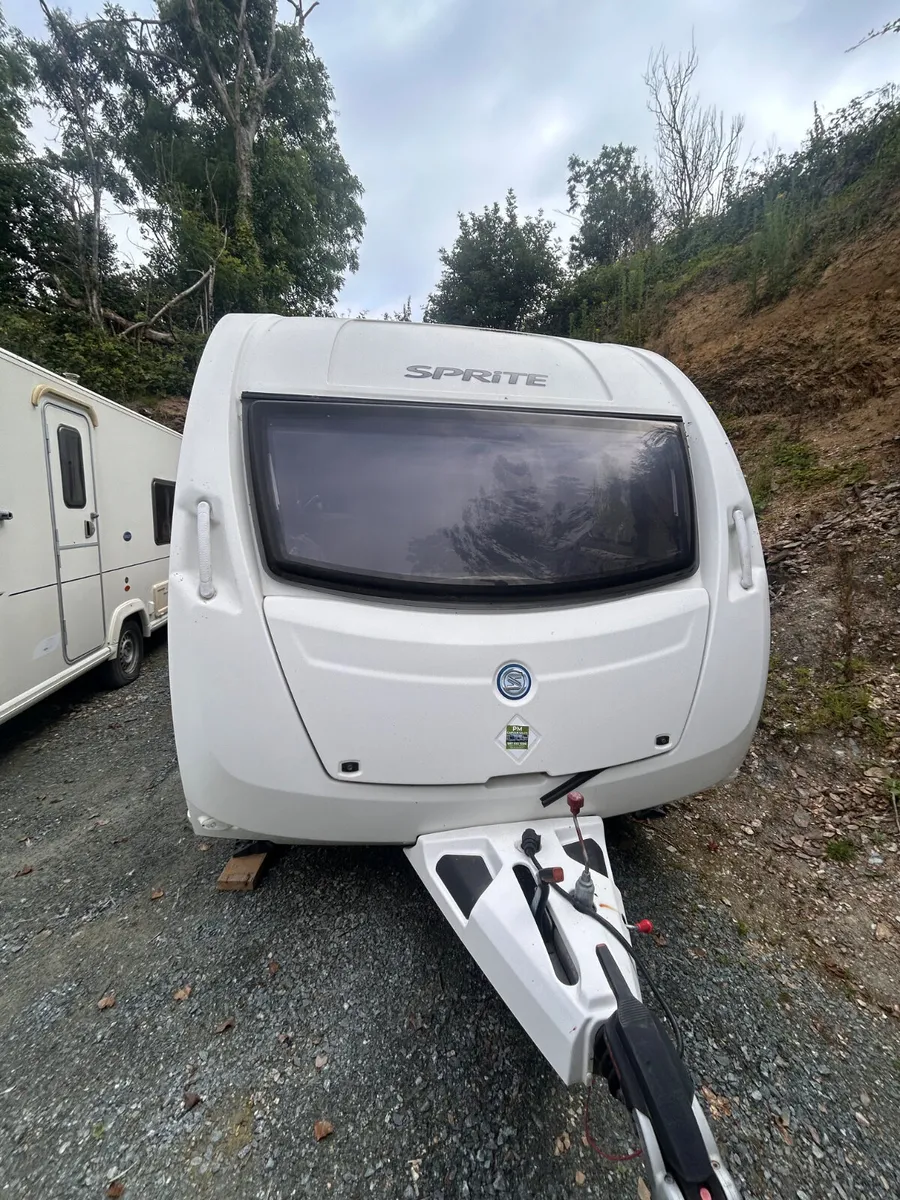 Sprite major 4 - 4 berth caravan - Image 2