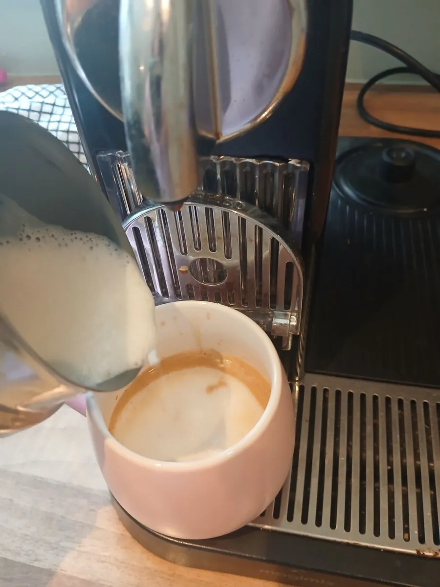 Nespresso Coffee Machine - Image 2