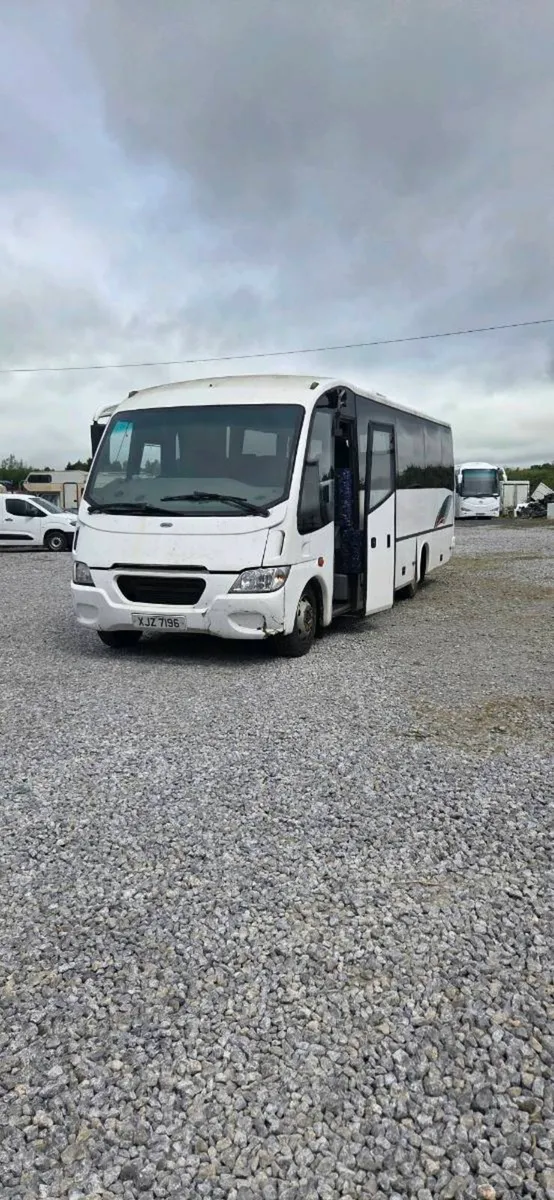 Mercedes Vario - Image 1