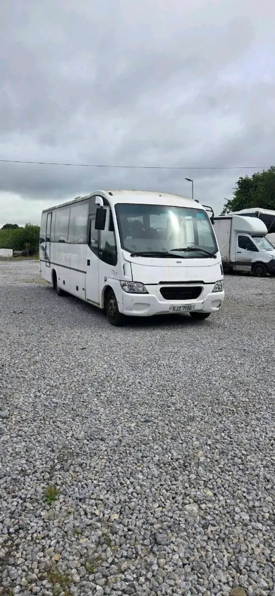 Mercedes Vario - Image 2