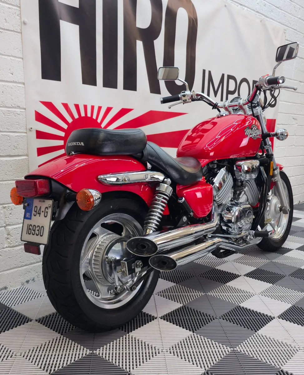 1994 Honda Magna VF750C - Image 3