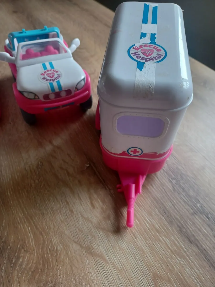 Toys - Image 2